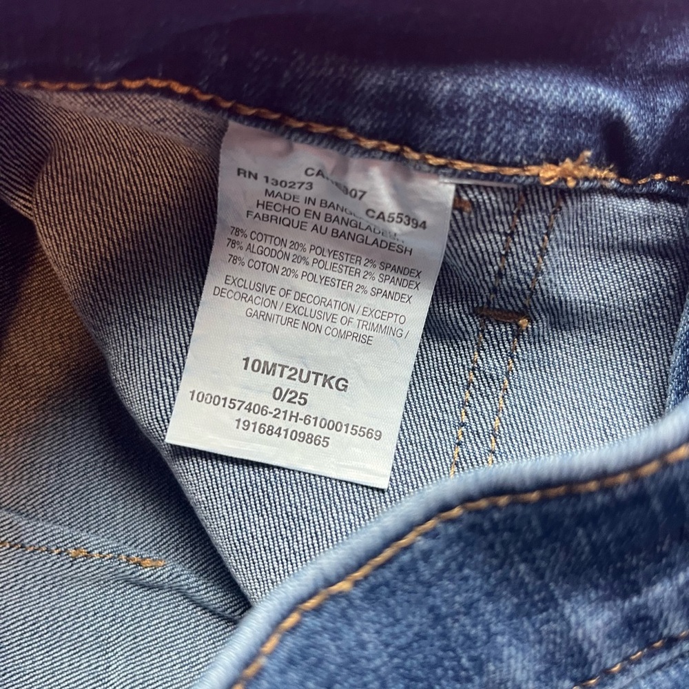 Wrangler High Rise Kick Denim Jeans — Size 25!! - Picture 4 of 5